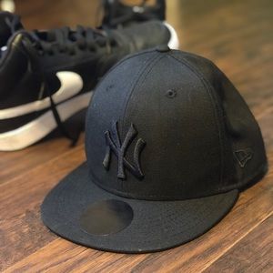 New York yankees black hat